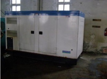 彭水康明斯150kw大型柴油二手发电机组